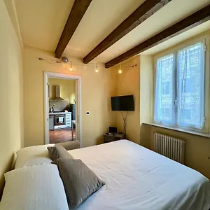 Aicha House Livorno